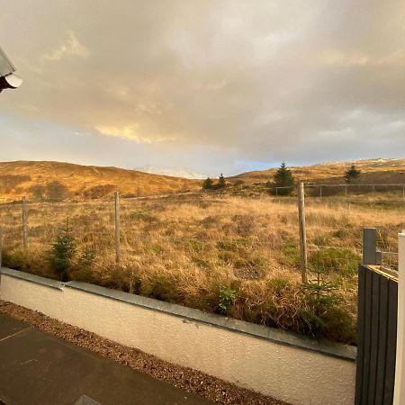 Highland Stays - Ben View Room & Jacuzzi Bath 威廉堡 外观 照片