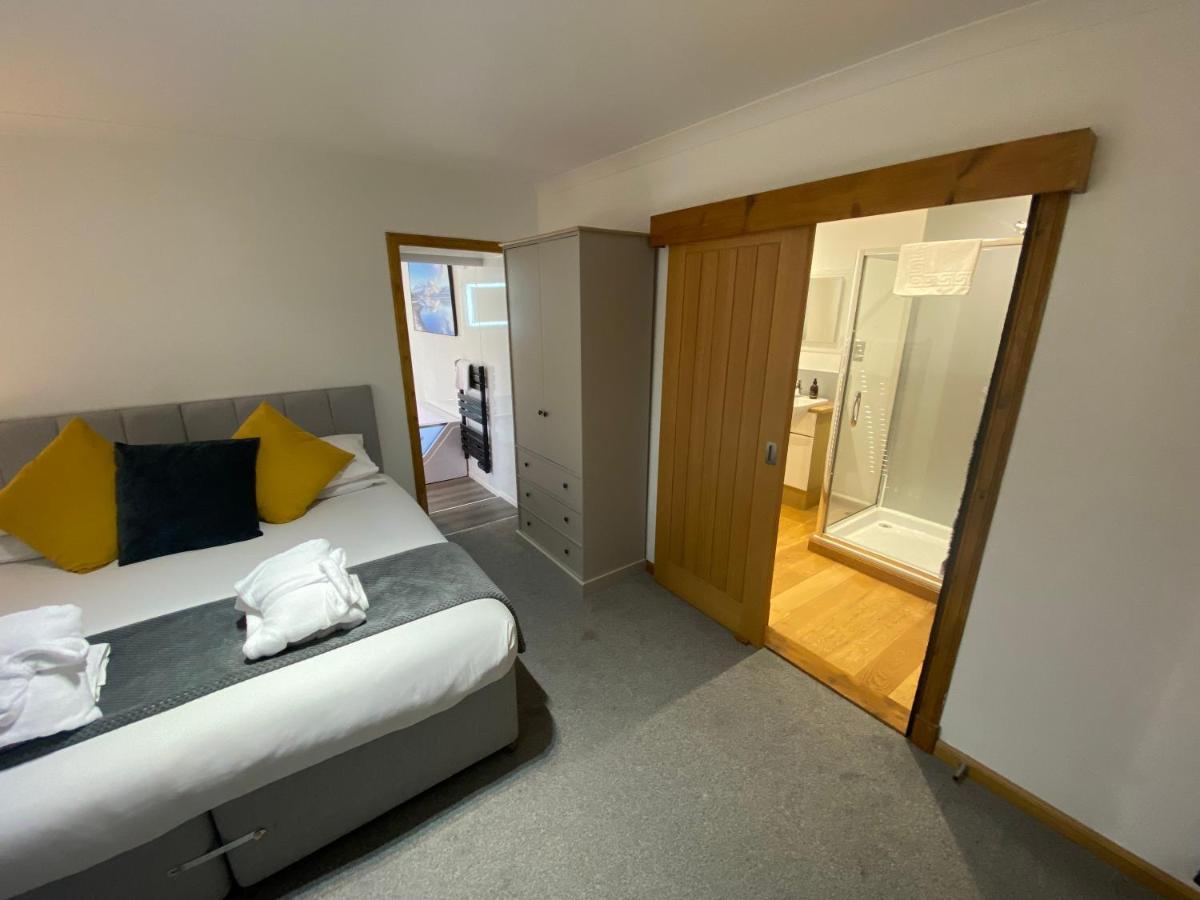 Highland Stays - Ben View Room & Jacuzzi Bath 威廉堡 外观 照片