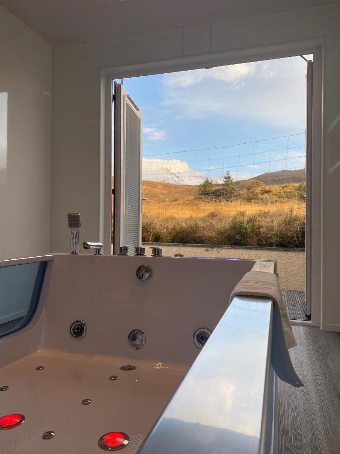 Highland Stays - Ben View Room & Jacuzzi Bath 威廉堡 外观 照片